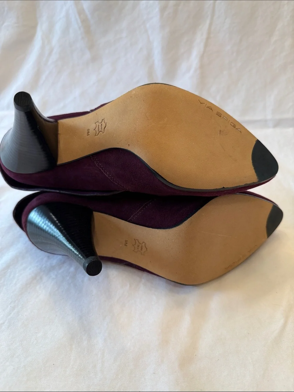 Via Spiga Women's Fold-Over Ankle Boots in Burgundy